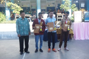 Perwakilan pemenang lomba futsal